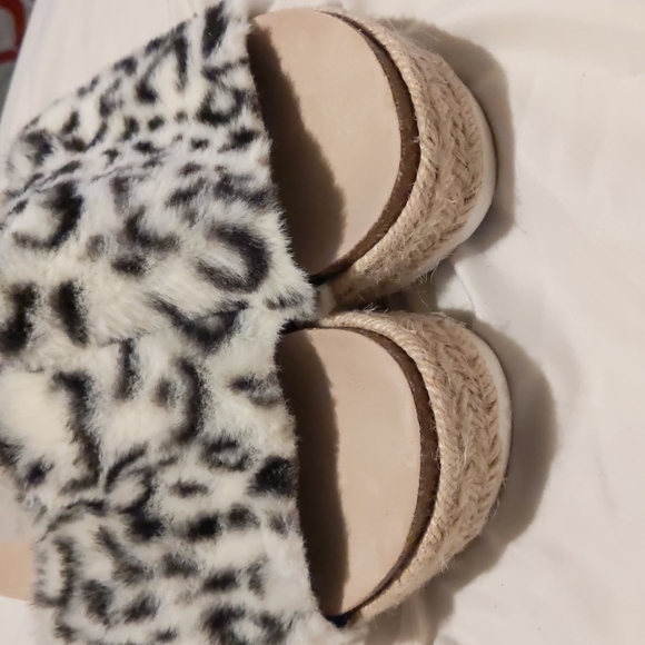 Duice Vita sandal/wedges - Picture 2 of 3